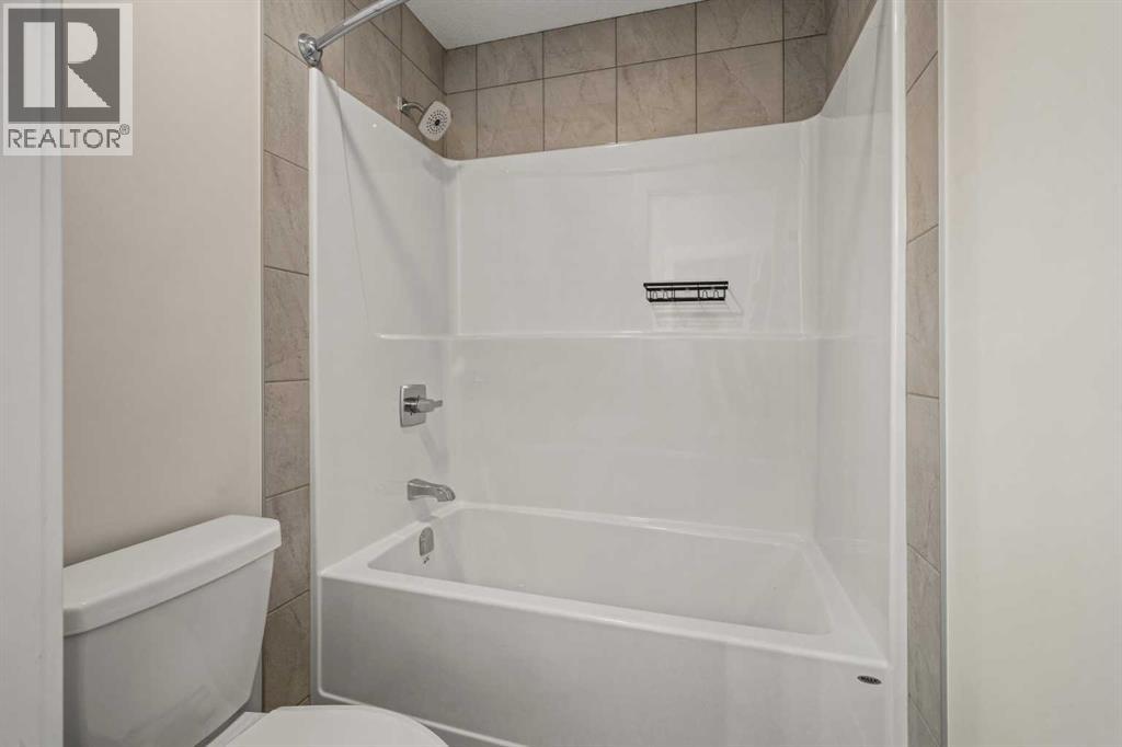 229 Precedence View, Cochrane, Alberta  T4C 2W8 - Photo 33 - A2300825