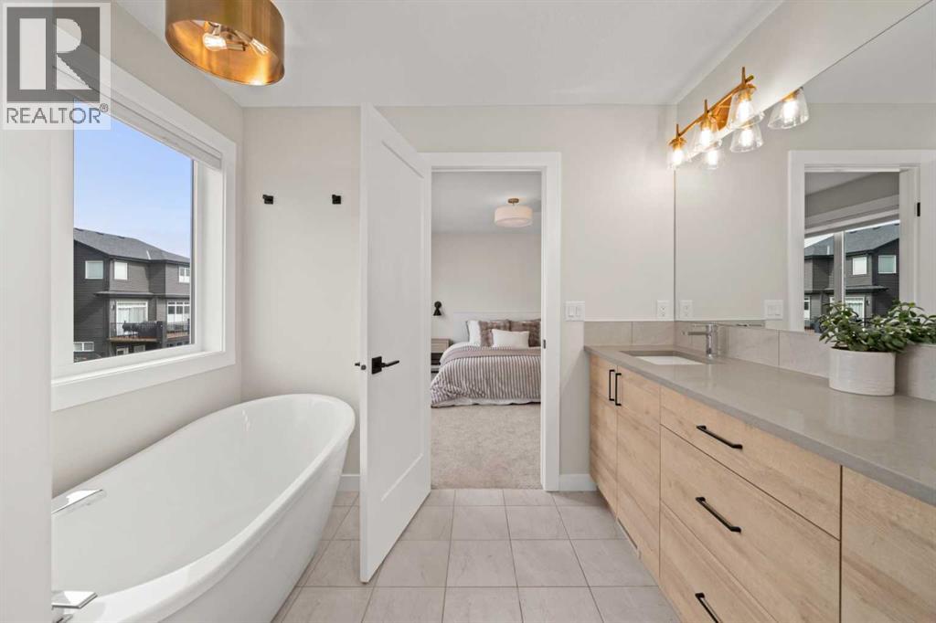 229 Precedence View, Cochrane, Alberta  T4C 2W8 - Photo 26 - A2300825