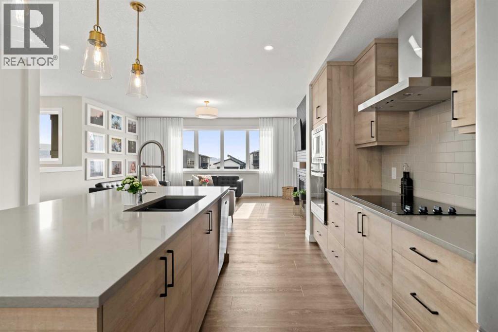 229 Precedence View, Cochrane, Alberta  T4C 2W8 - Photo 12 - A2300825