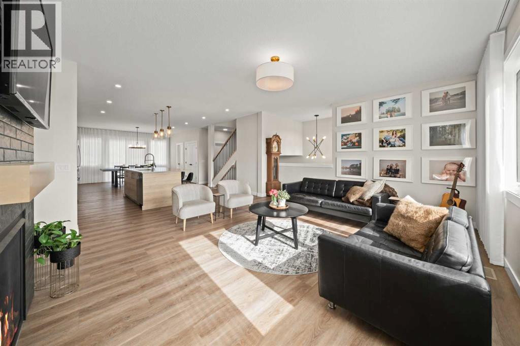 229 Precedence View, Cochrane, Alberta  T4C 2W8 - Photo 18 - A2300825