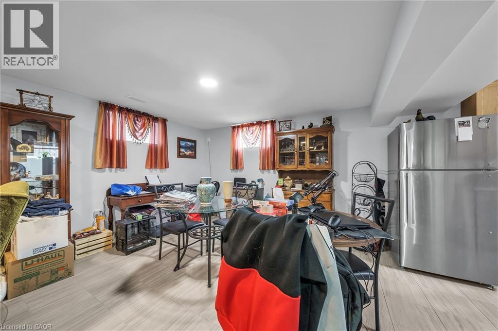 8 Shynal Avenue, Hamilton, Ontario  L8H 6K1 - Photo 38 - 40822664