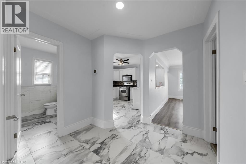 8 Shynal Avenue, Hamilton, Ontario  L8H 6K1 - Photo 8 - 40822664