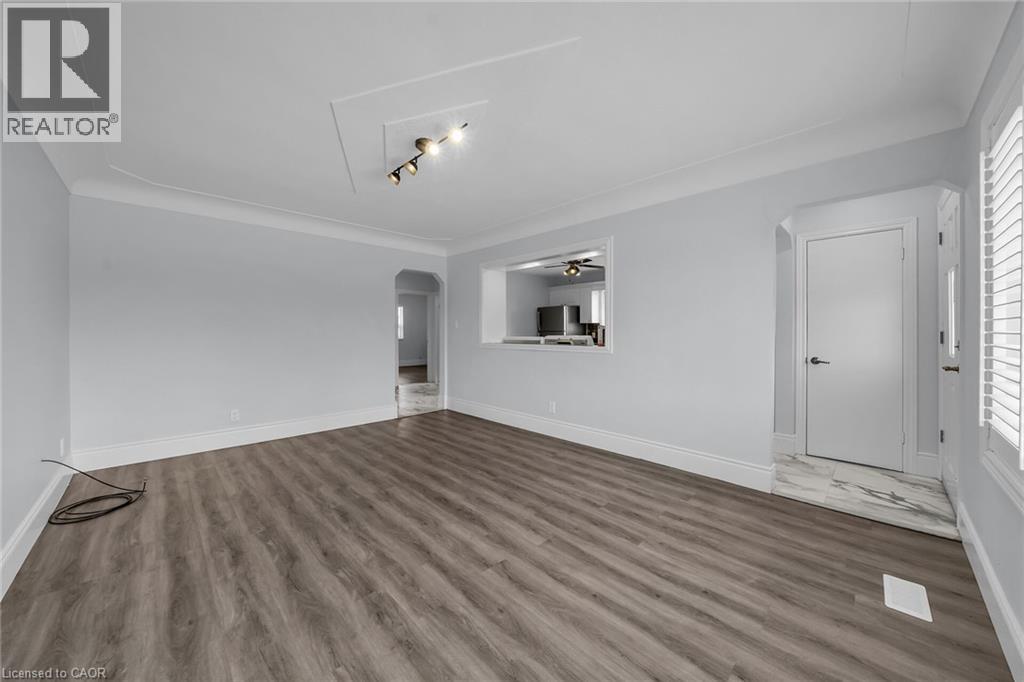 8 Shynal Avenue, Hamilton, Ontario  L8H 6K1 - Photo 14 - 40822664