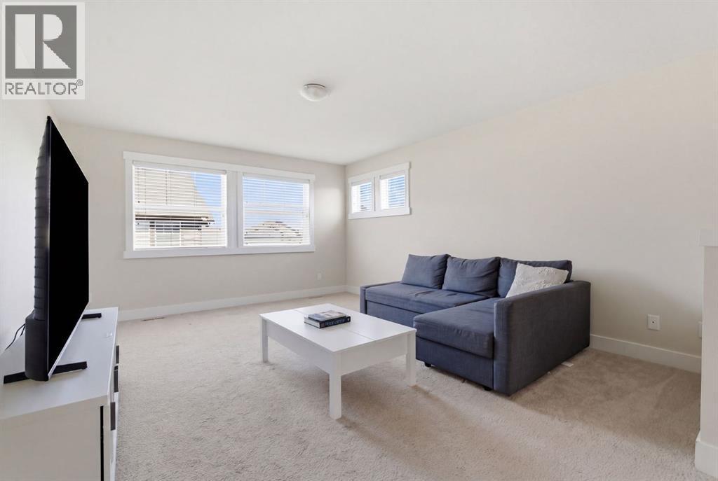 403, 110 Coopers Common SW, Airdrie, Alberta  T4B 3Y3 - Photo 23 - A2303776