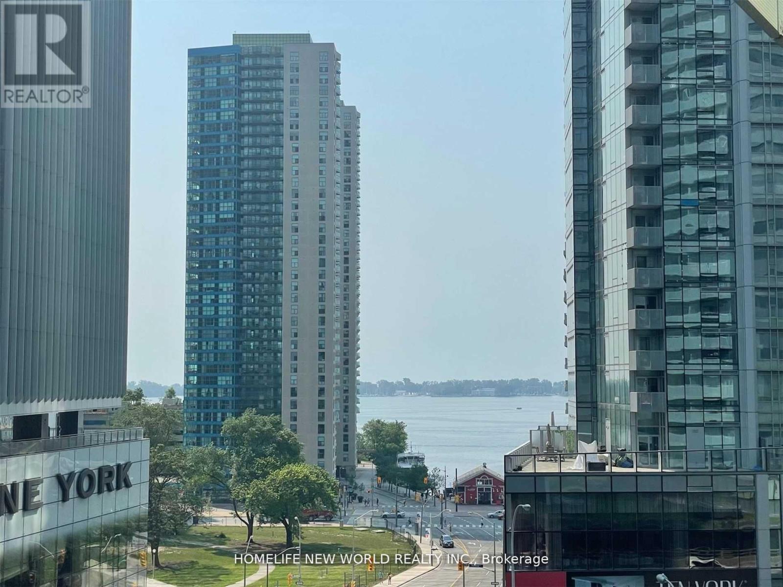 601 - 14 York Street, Toronto, Ontario  M5J 1R2 - Photo 2 - C13036034