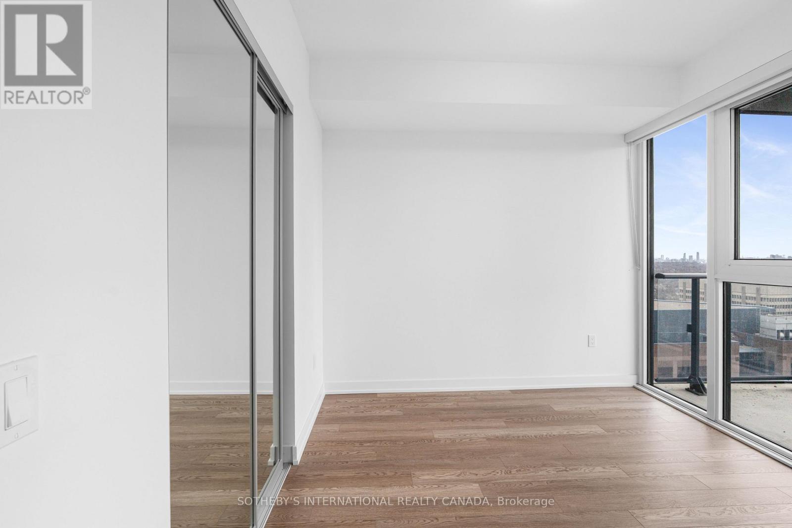 2706 - 634 Church Street, Toronto, Ontario  M8X 1E2 - Photo 14 - C13036076