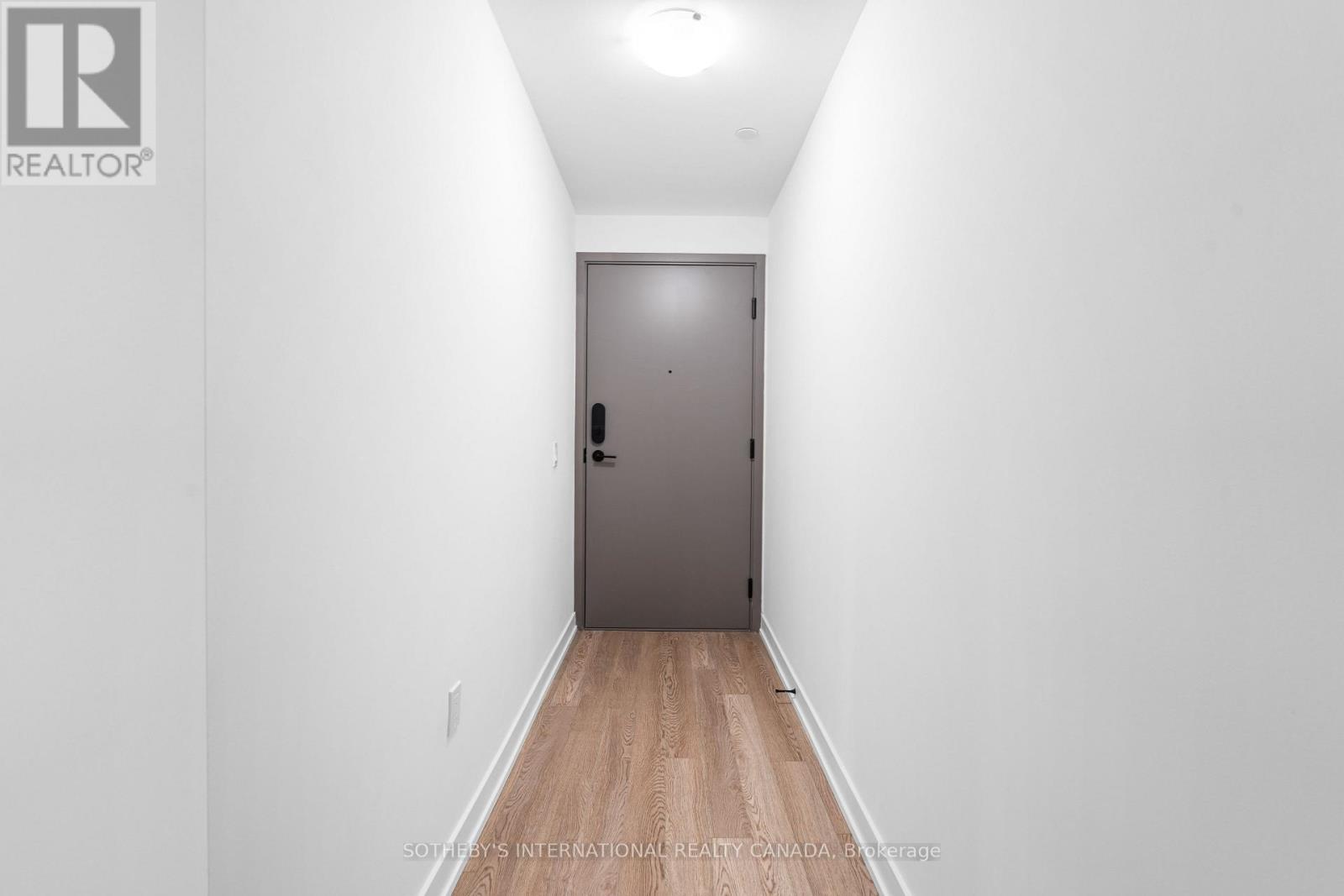 2706 - 634 Church Street, Toronto, Ontario  M8X 1E2 - Photo 3 - C13036076