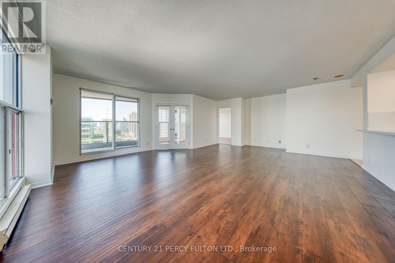 1508 - 77 Harbour Square, Toronto, Ontario  M5J 2S2 - Photo 10 - C13036080