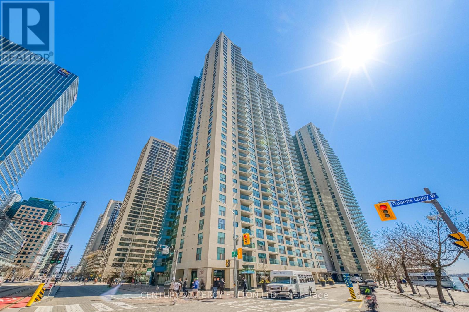 1508 - 77 Harbour Square, Toronto, Ontario  M5J 2S2 - Photo 2 - C13036080