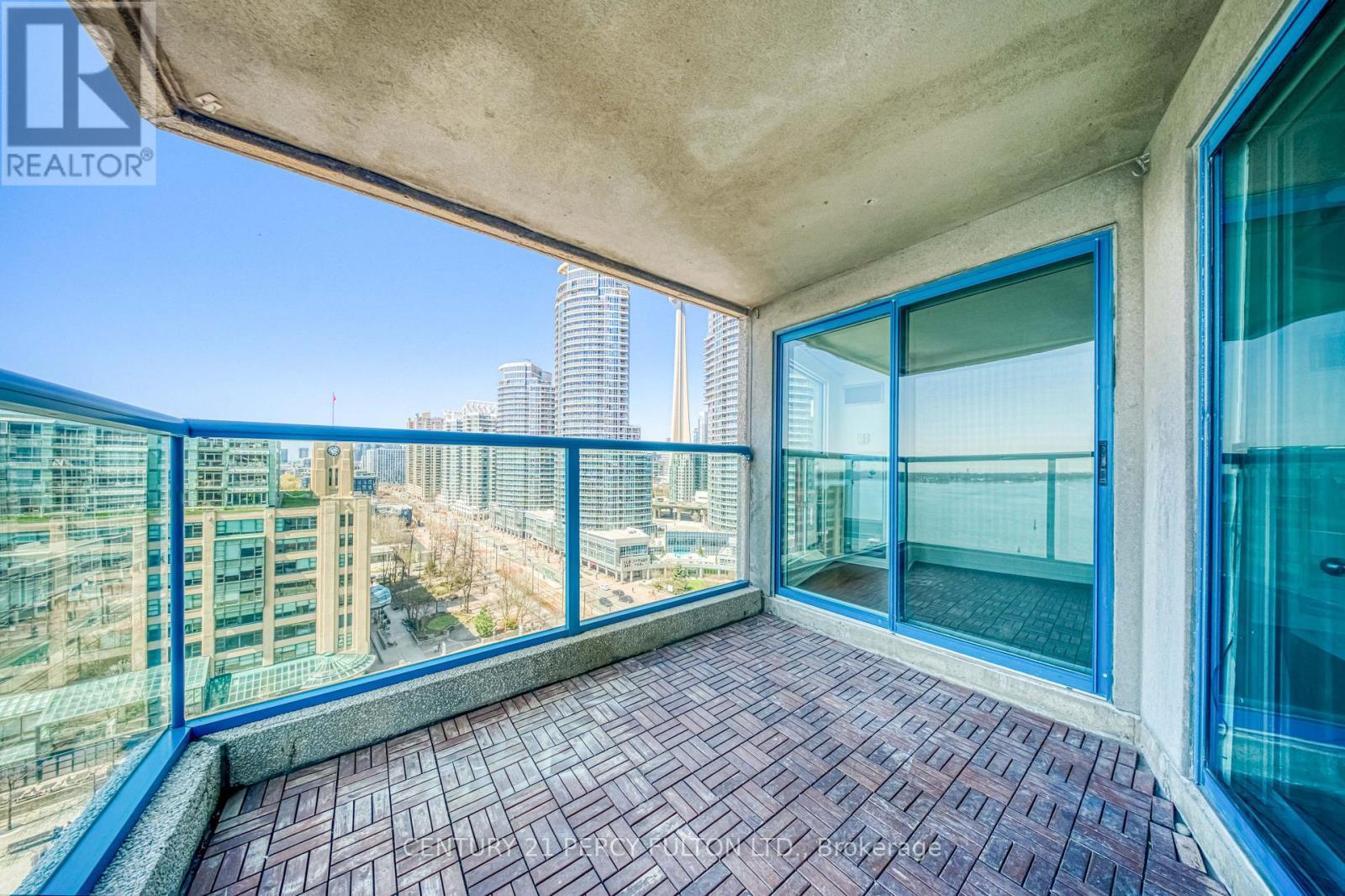 1508 - 77 Harbour Square, Toronto, Ontario  M5J 2S2 - Photo 21 - C13036080