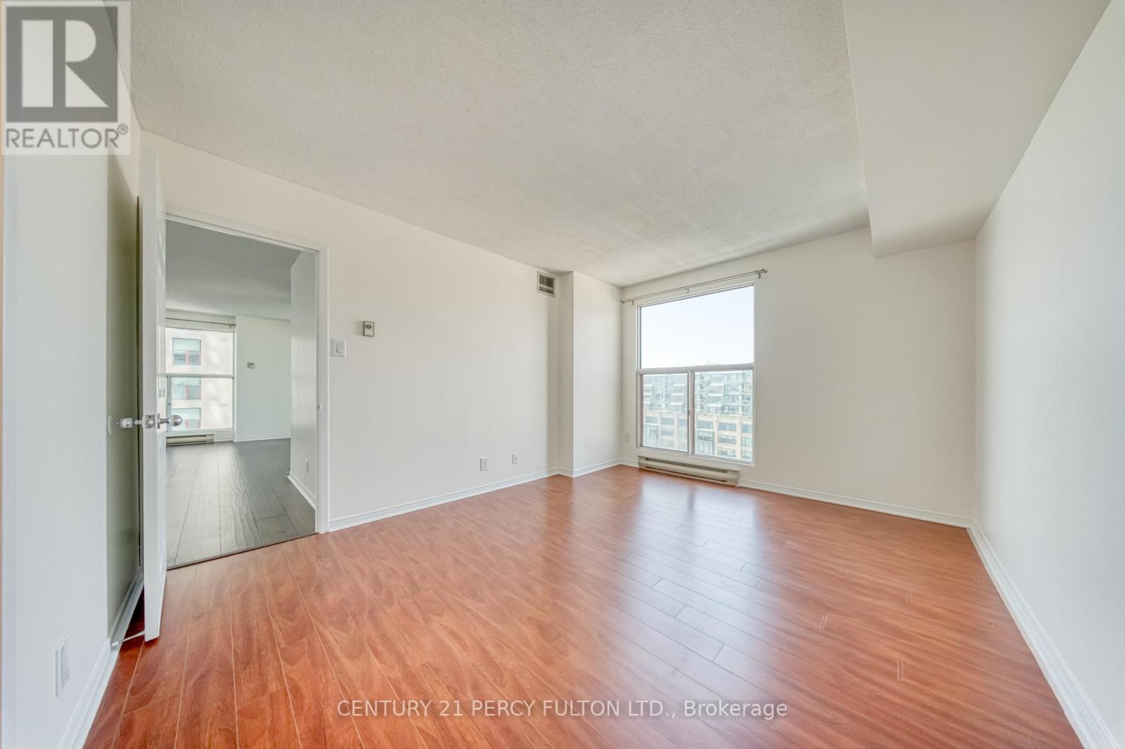 1508 - 77 Harbour Square, Toronto, Ontario  M5J 2S2 - Photo 24 - C13036080