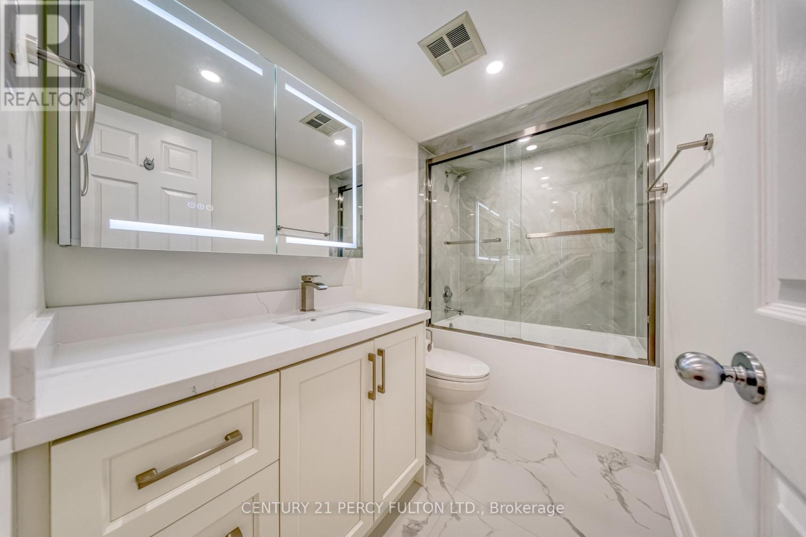 1508 - 77 Harbour Square, Toronto, Ontario  M5J 2S2 - Photo 28 - C13036080