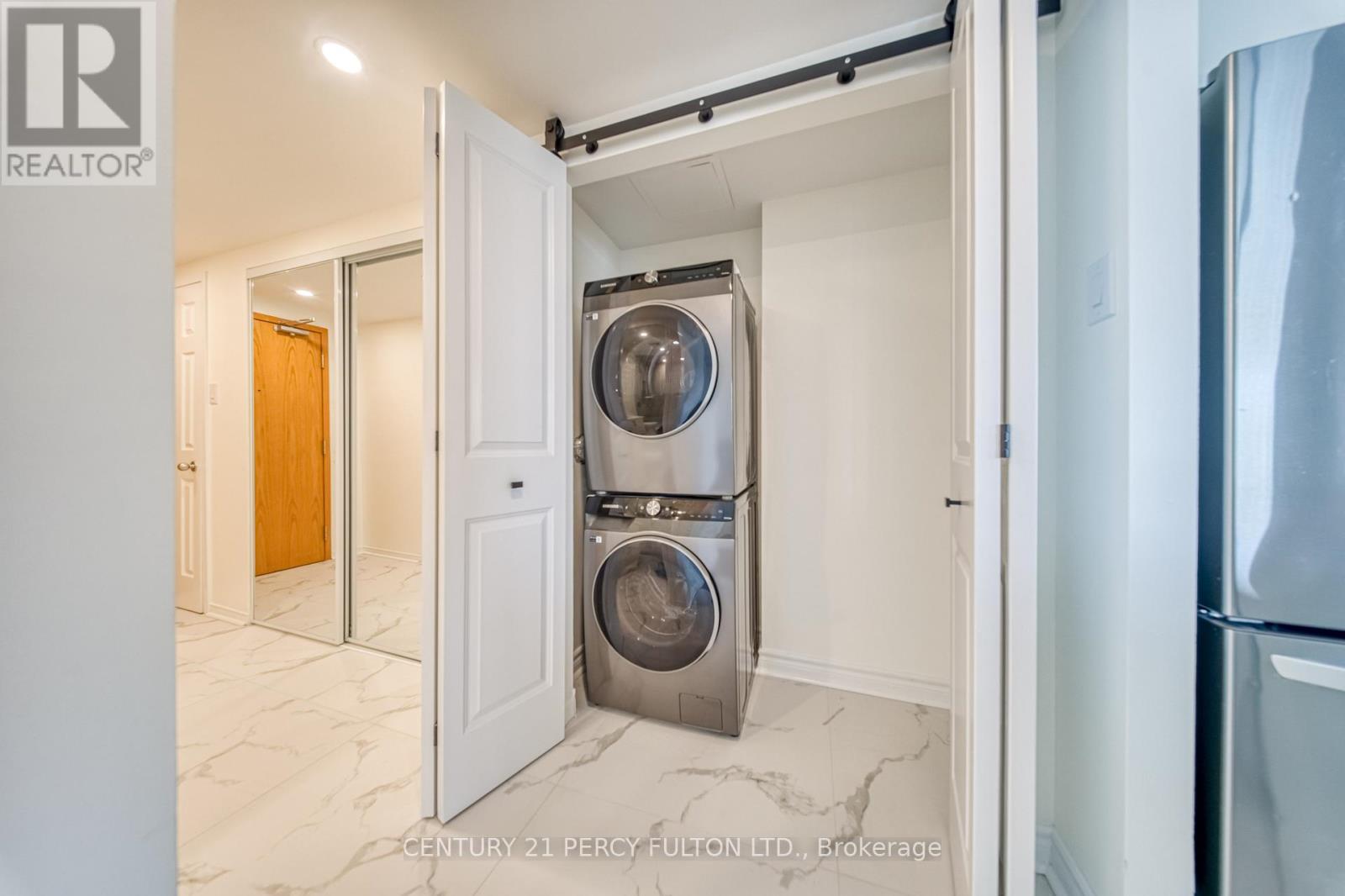 1508 - 77 Harbour Square, Toronto, Ontario  M5J 2S2 - Photo 29 - C13036080