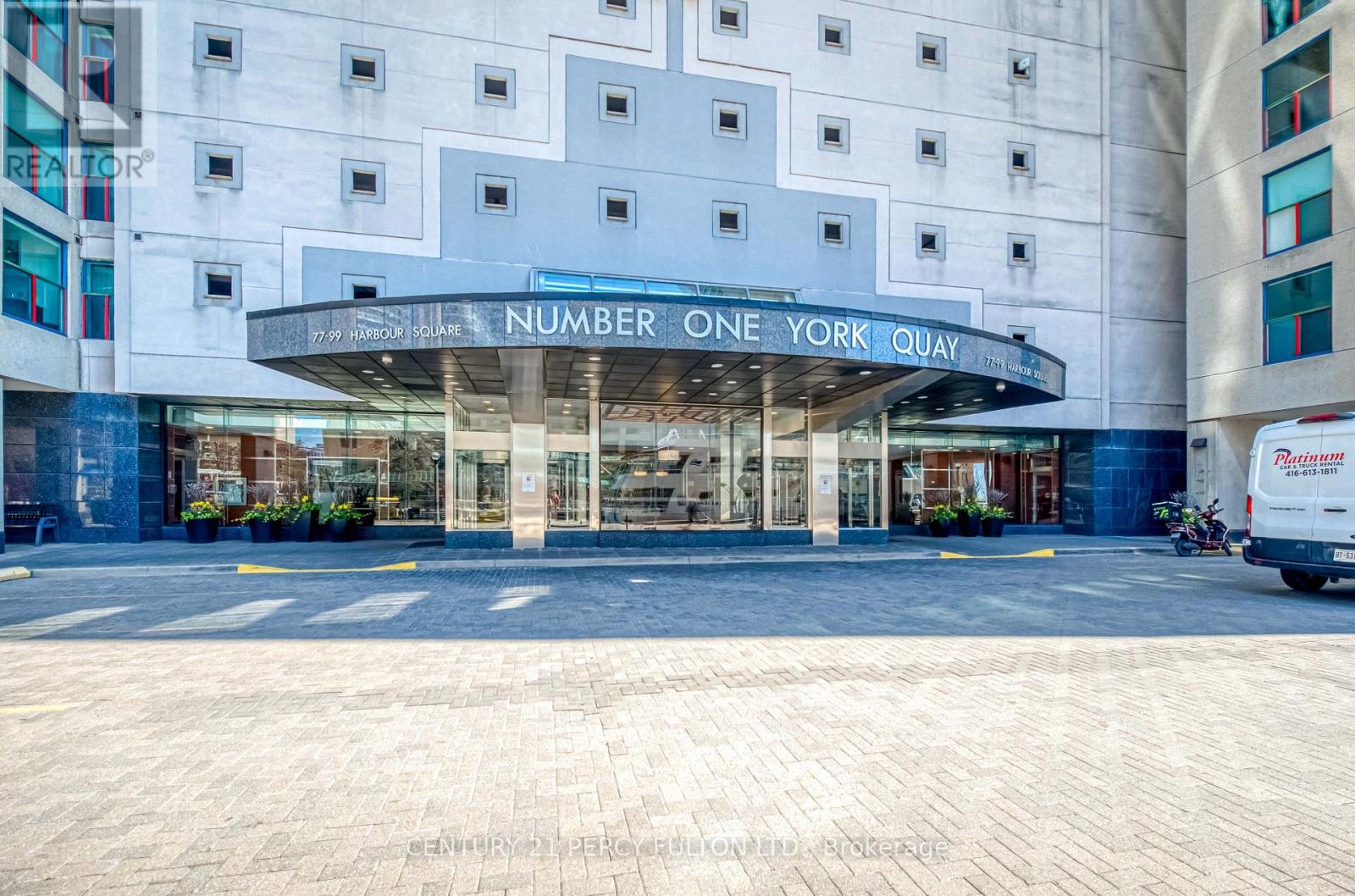 1508 - 77 Harbour Square, Toronto, Ontario  M5J 2S2 - Photo 3 - C13036080