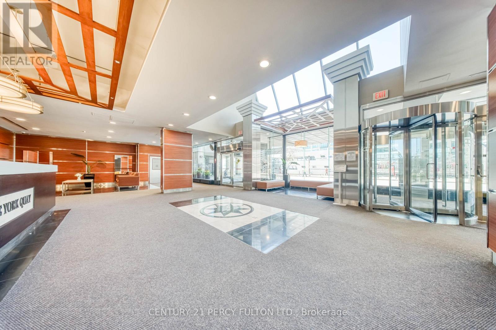 1508 - 77 Harbour Square, Toronto, Ontario  M5J 2S2 - Photo 4 - C13036080