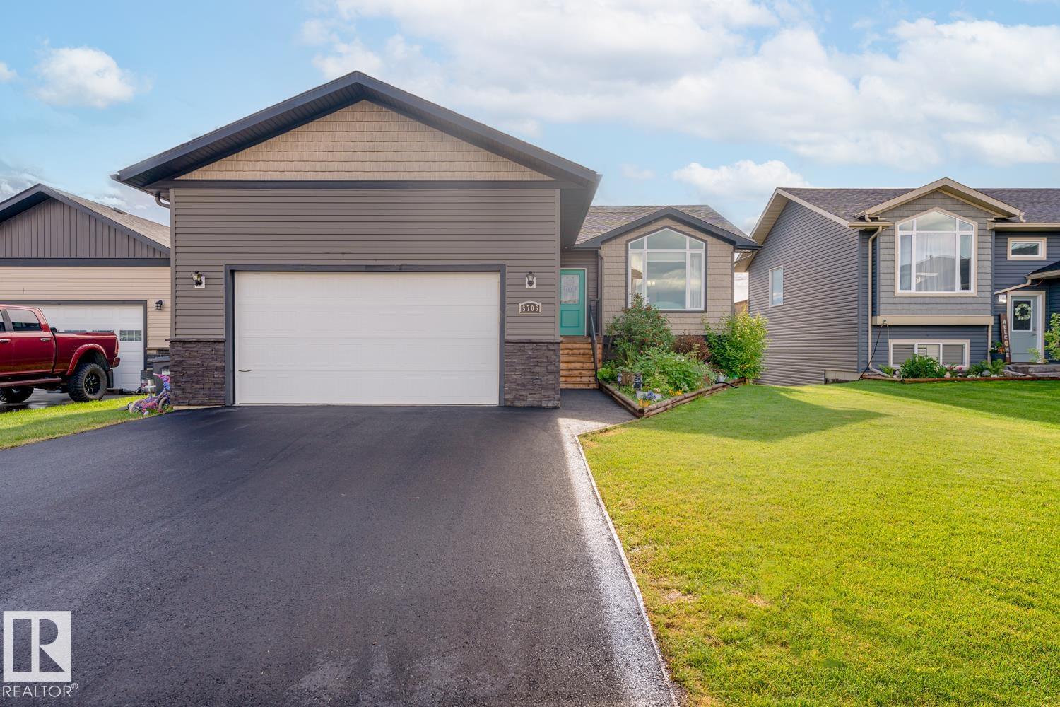 5706 Meadow Wy, Cold Lake, Alberta  T9M 0E7 - Photo 1 - E4483771