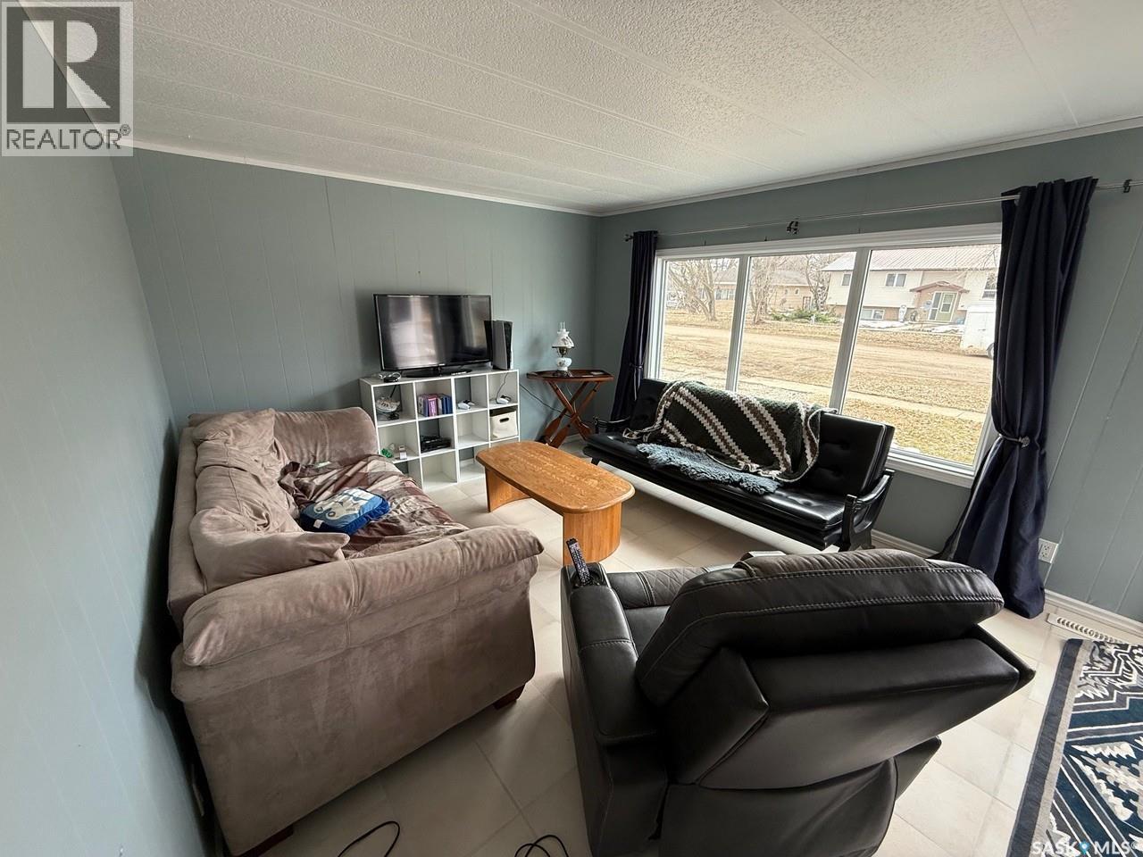 350 1st Street E, Meota, Saskatchewan  S0M 1X0 - Photo 13 - SK033754