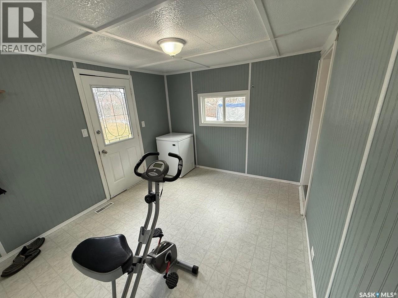 350 1st Street E, Meota, Saskatchewan  S0M 1X0 - Photo 27 - SK033754