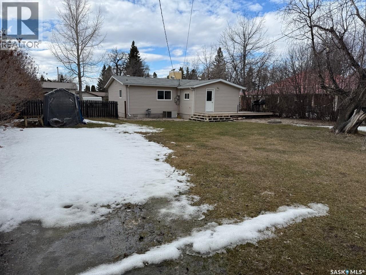 350 1st Street E, Meota, Saskatchewan  S0M 1X0 - Photo 30 - SK033754