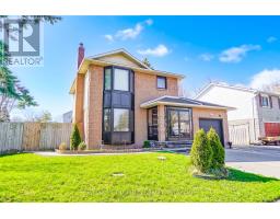 19 GLENABBEY DRIVE, Clarington, Ontario