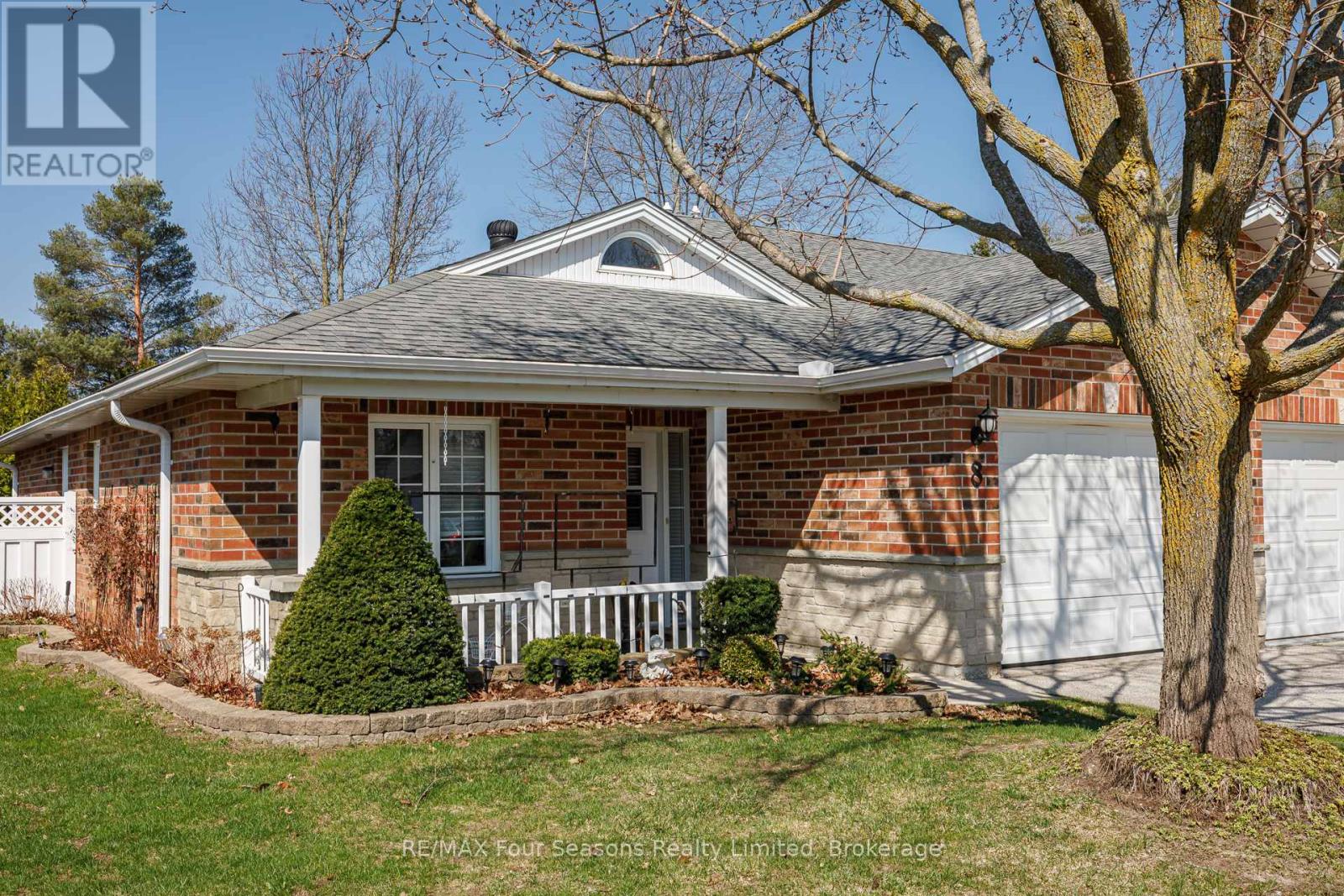 8 - 275 Huron Street, Clearview, Ontario  L0M 1S0 - Photo 3 - S12870374