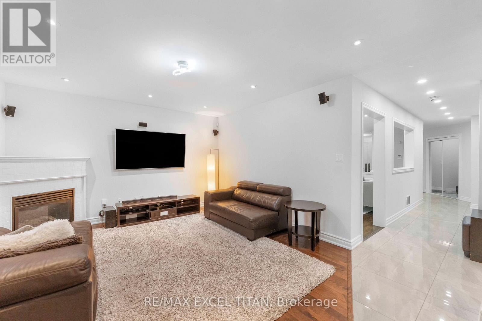 17 Nieuwendyk Street, Whitby, Ontario  L1P 1W5 - Photo 18 - E13036008