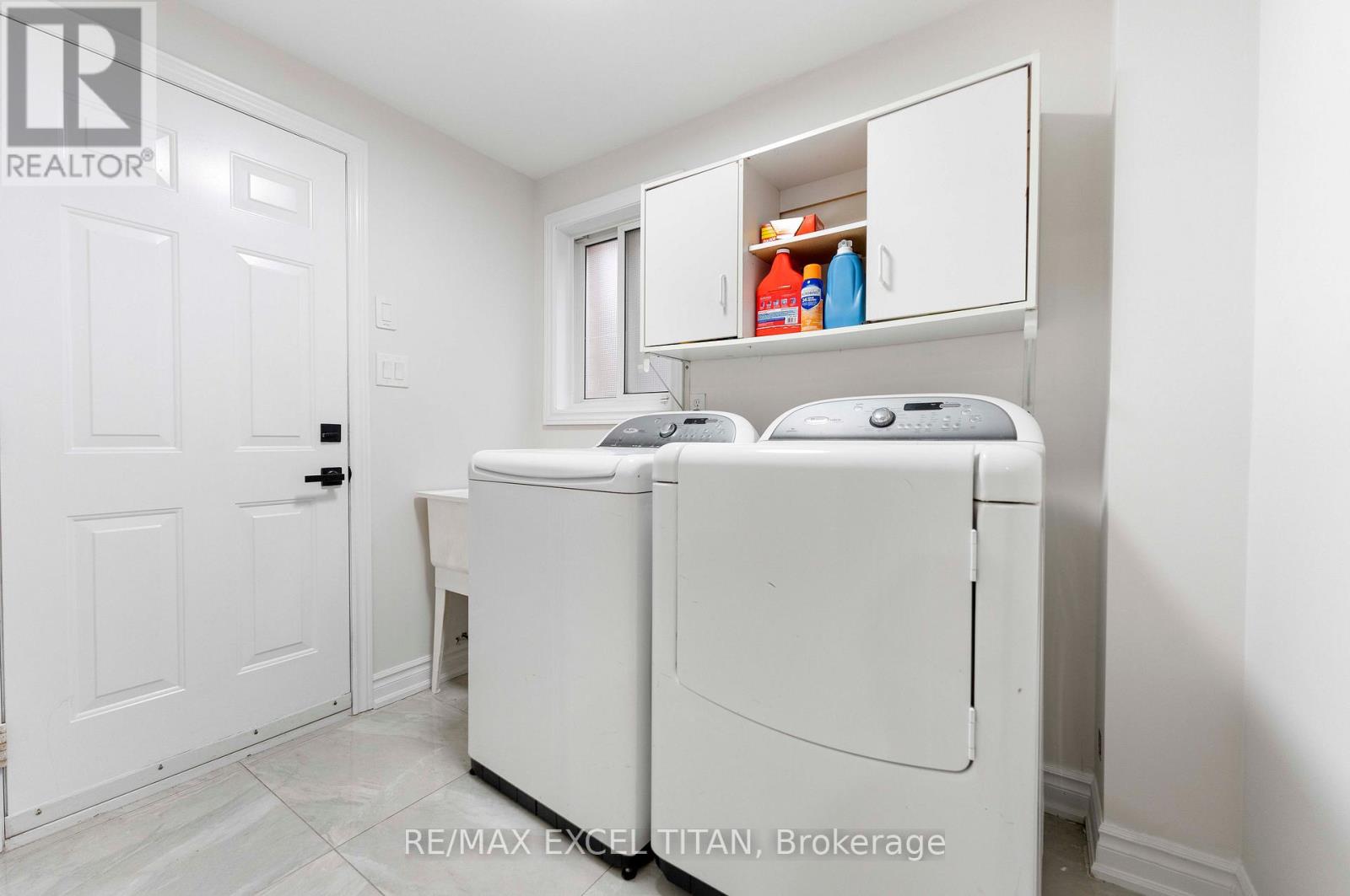 17 Nieuwendyk Street, Whitby, Ontario  L1P 1W5 - Photo 23 - E13036008