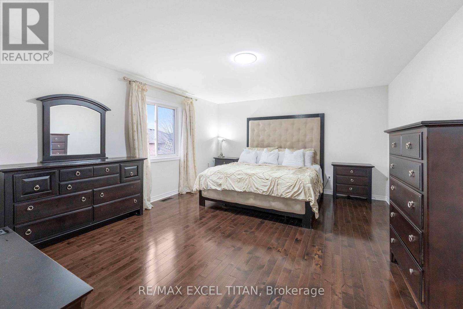 17 Nieuwendyk Street, Whitby, Ontario  L1P 1W5 - Photo 24 - E13036008