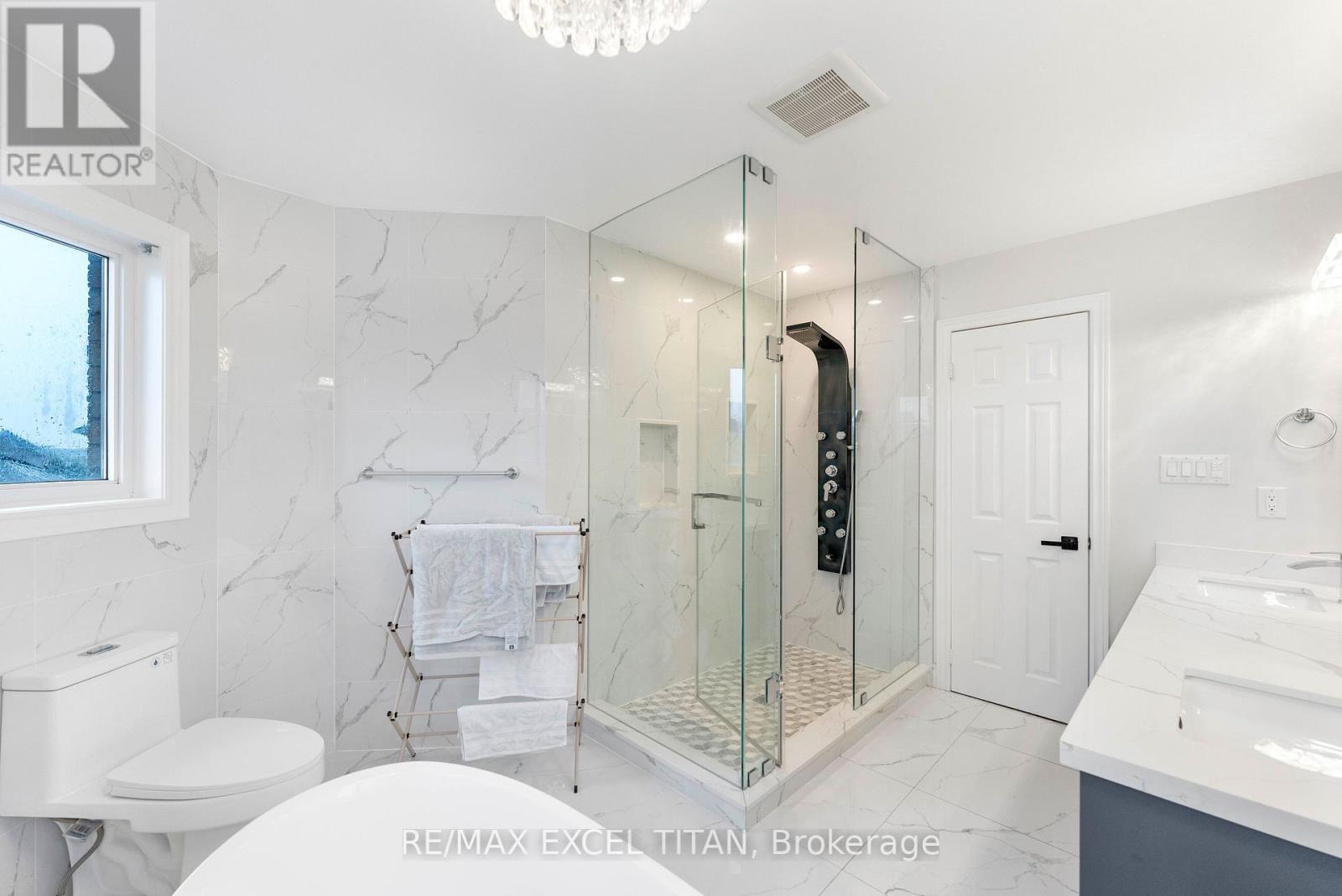 17 Nieuwendyk Street, Whitby, Ontario  L1P 1W5 - Photo 28 - E13036008