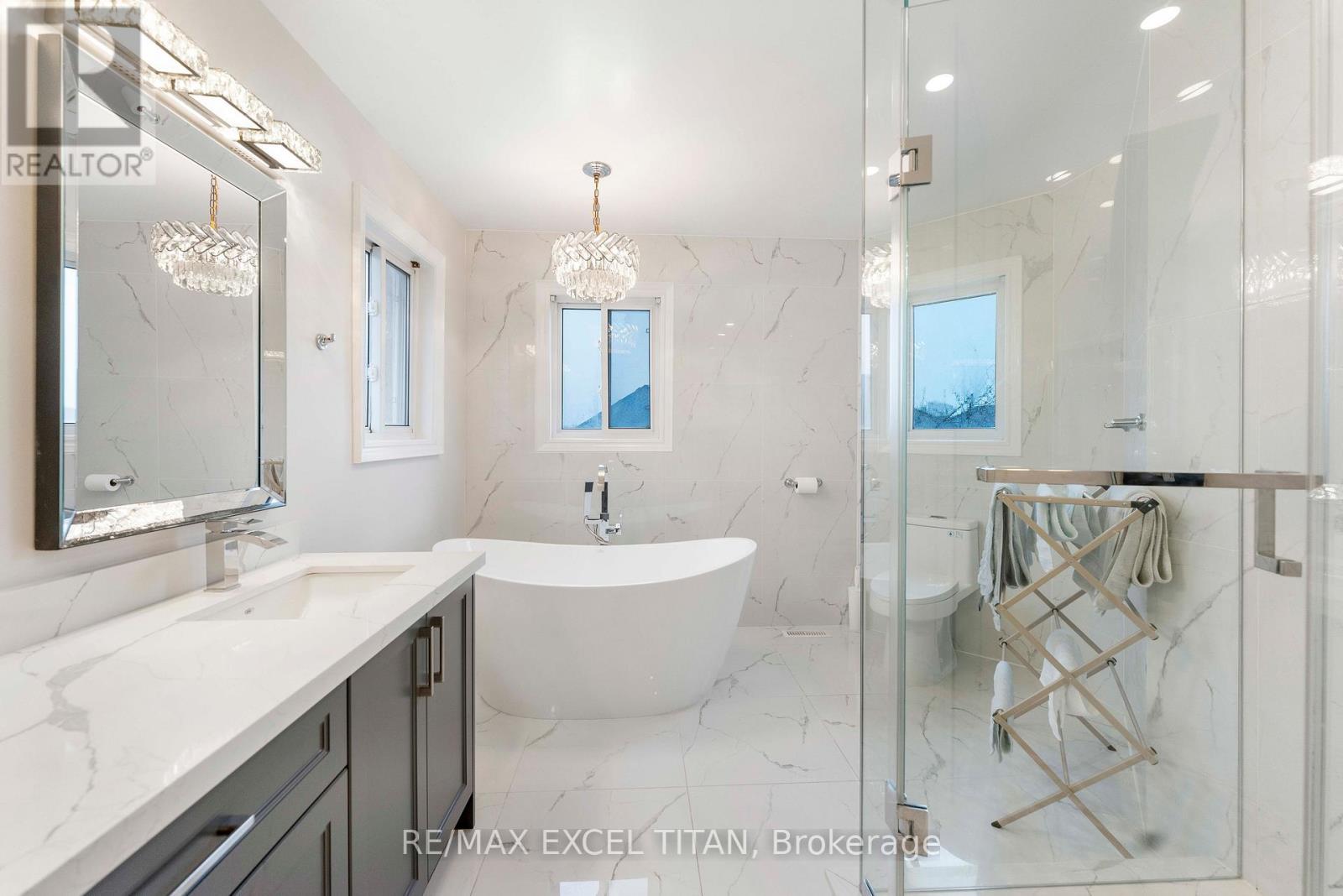 17 Nieuwendyk Street, Whitby, Ontario  L1P 1W5 - Photo 29 - E13036008