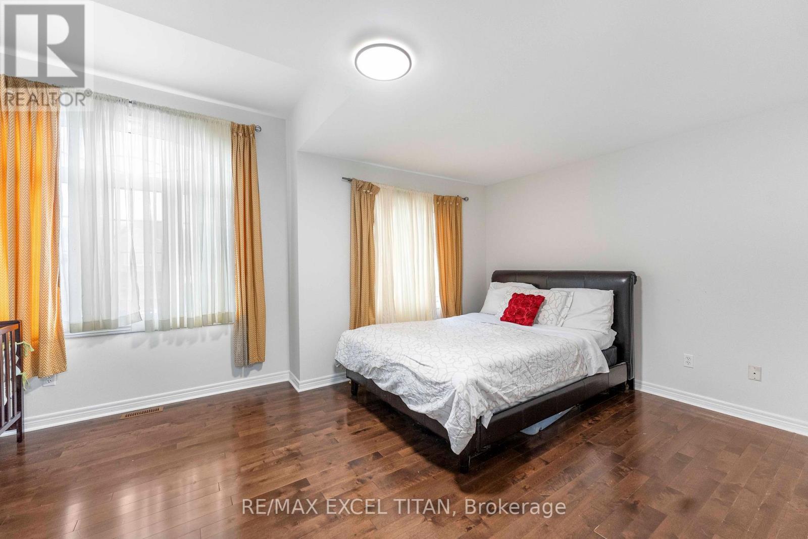 17 Nieuwendyk Street, Whitby, Ontario  L1P 1W5 - Photo 35 - E13036008