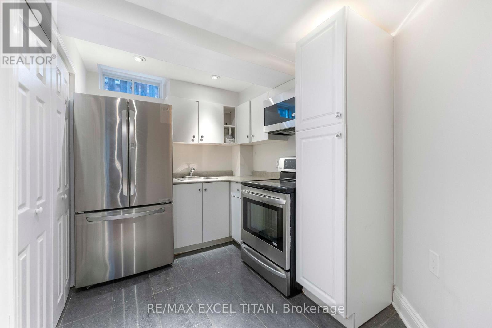 17 Nieuwendyk Street, Whitby, Ontario  L1P 1W5 - Photo 50 - E13036008