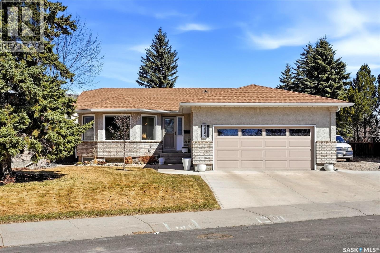 3524 Canterbury PLACE E, Regina, Saskatchewan