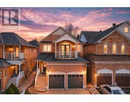 34 INVERHURON STREET, Richmond Hill, Ontario