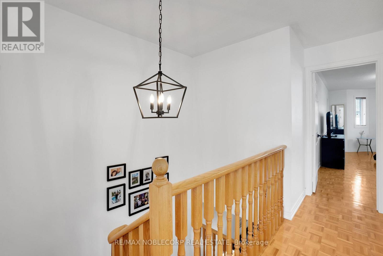 239 Royal Appian Crescent, Vaughan, Ontario  L4K 5L3 - Photo 18 - N13036136