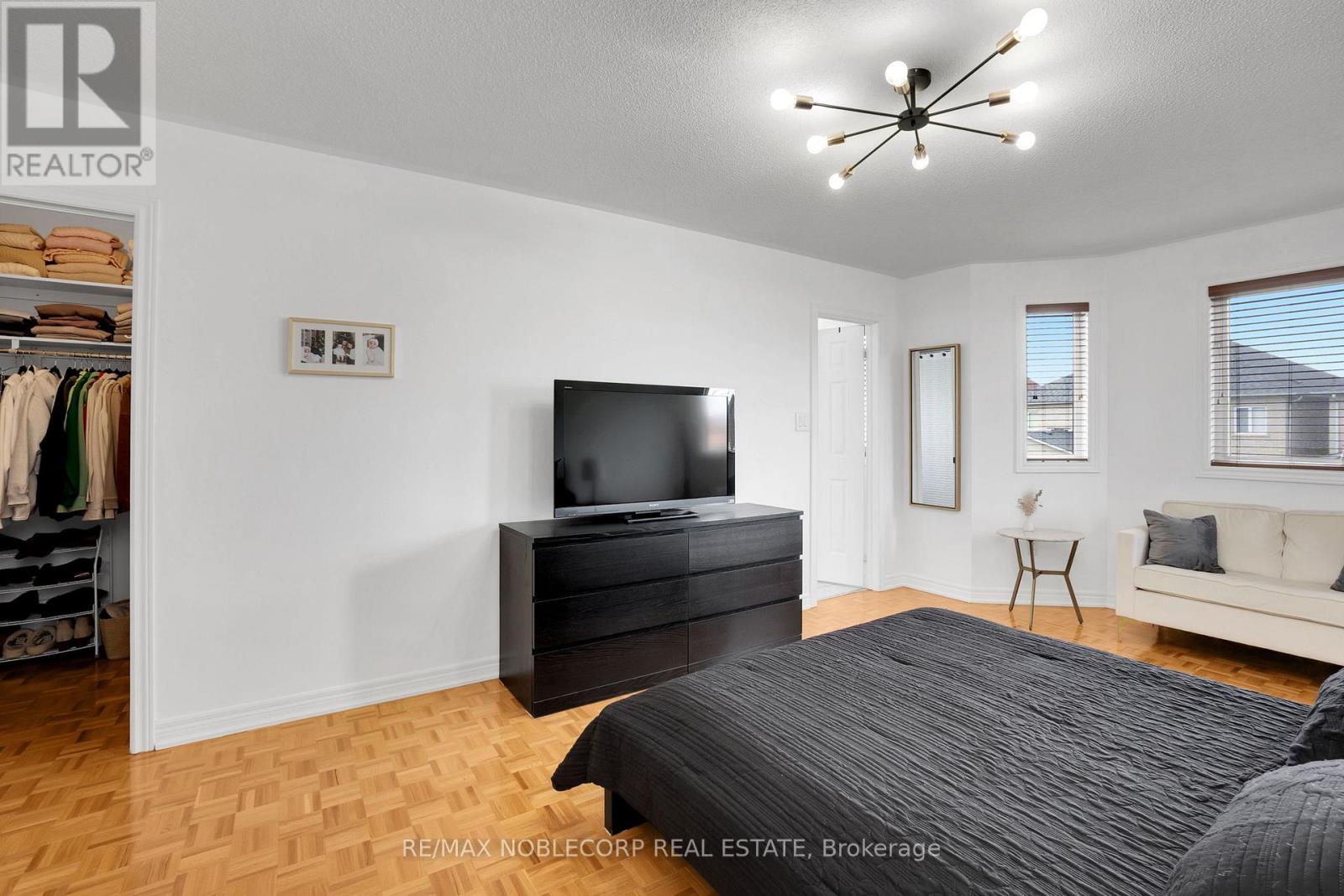 239 Royal Appian Crescent, Vaughan, Ontario  L4K 5L3 - Photo 20 - N13036136