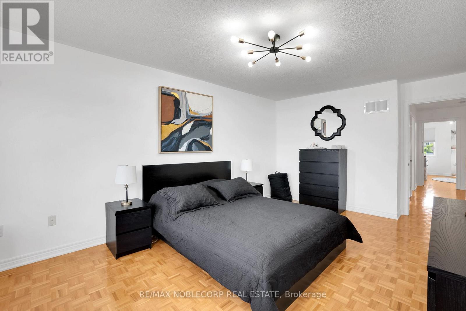 239 Royal Appian Crescent, Vaughan, Ontario  L4K 5L3 - Photo 21 - N13036136