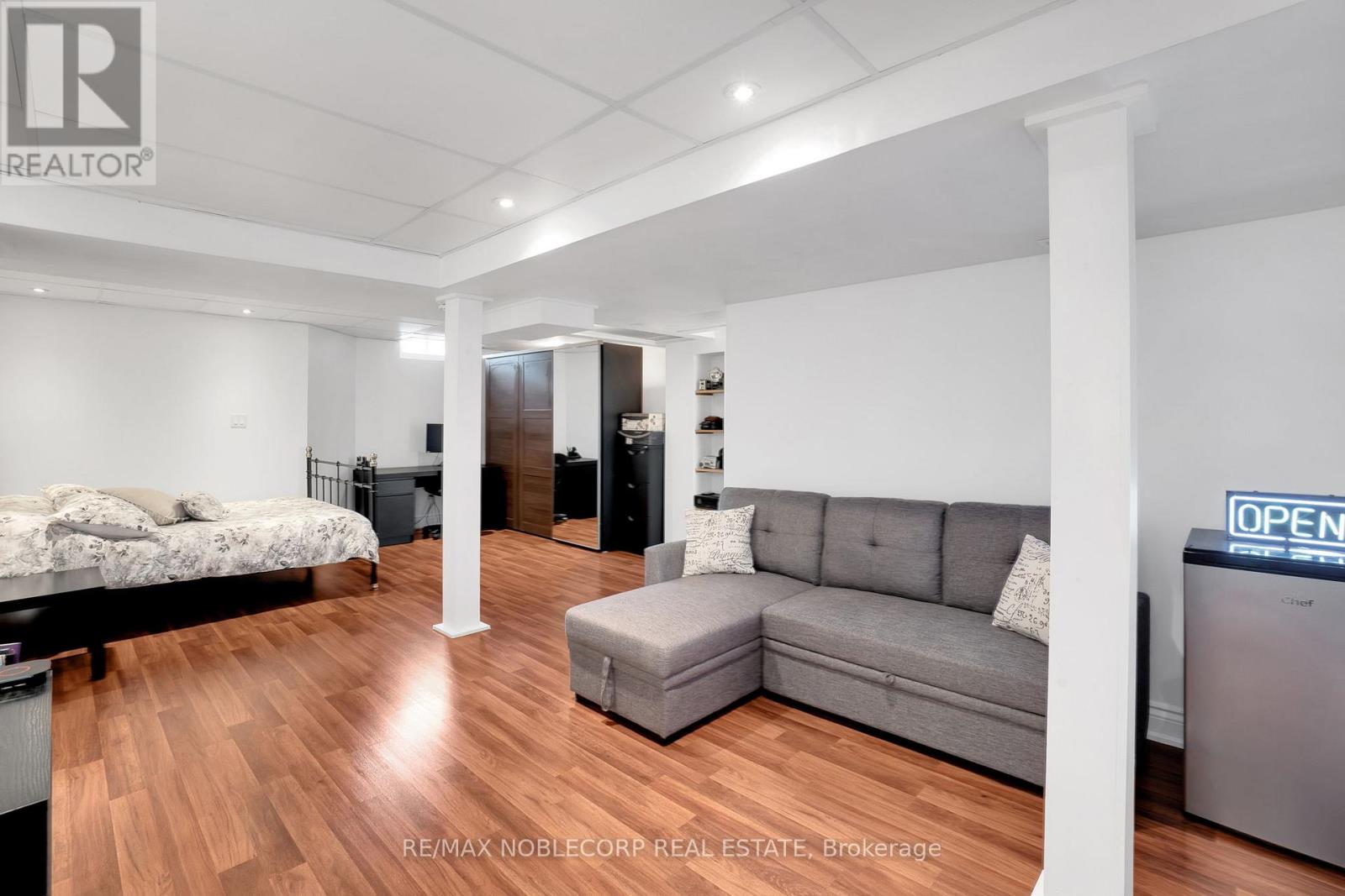 239 Royal Appian Crescent, Vaughan, Ontario  L4K 5L3 - Photo 27 - N13036136