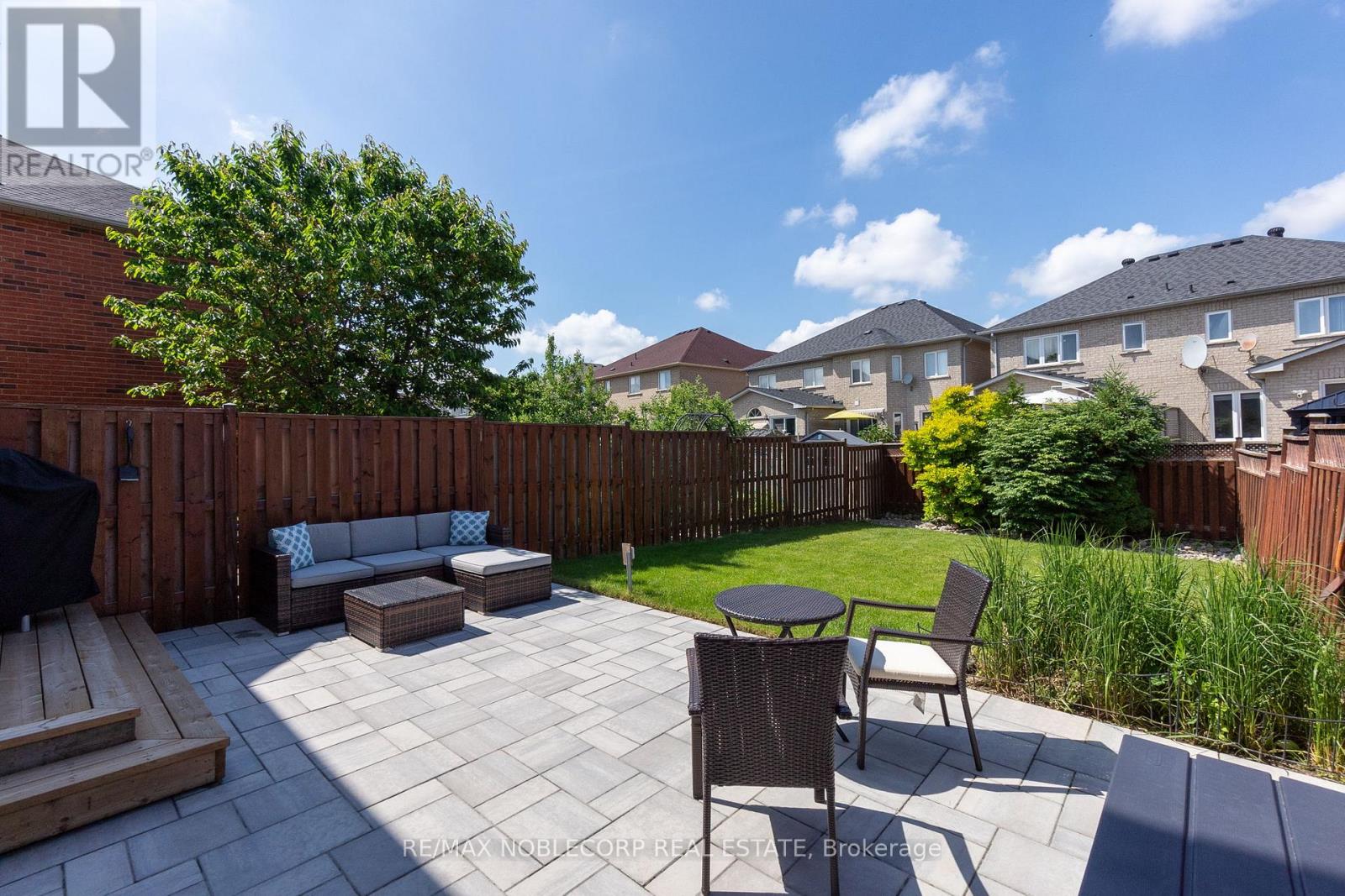 239 Royal Appian Crescent, Vaughan, Ontario  L4K 5L3 - Photo 34 - N13036136