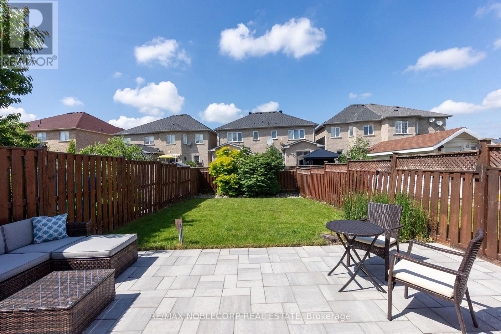 239 Royal Appian Crescent, Vaughan, Ontario  L4K 5L3 - Photo 35 - N13036136