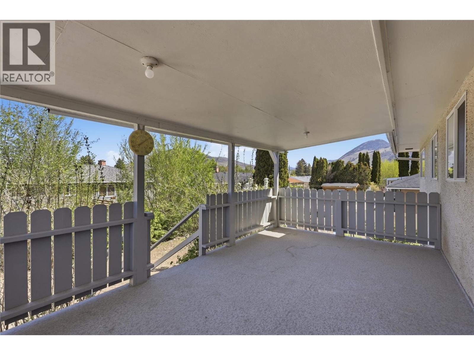 686 Brandon Avenue, Kamloops, British Columbia  V2B 1N4 - Photo 12 - 10384611