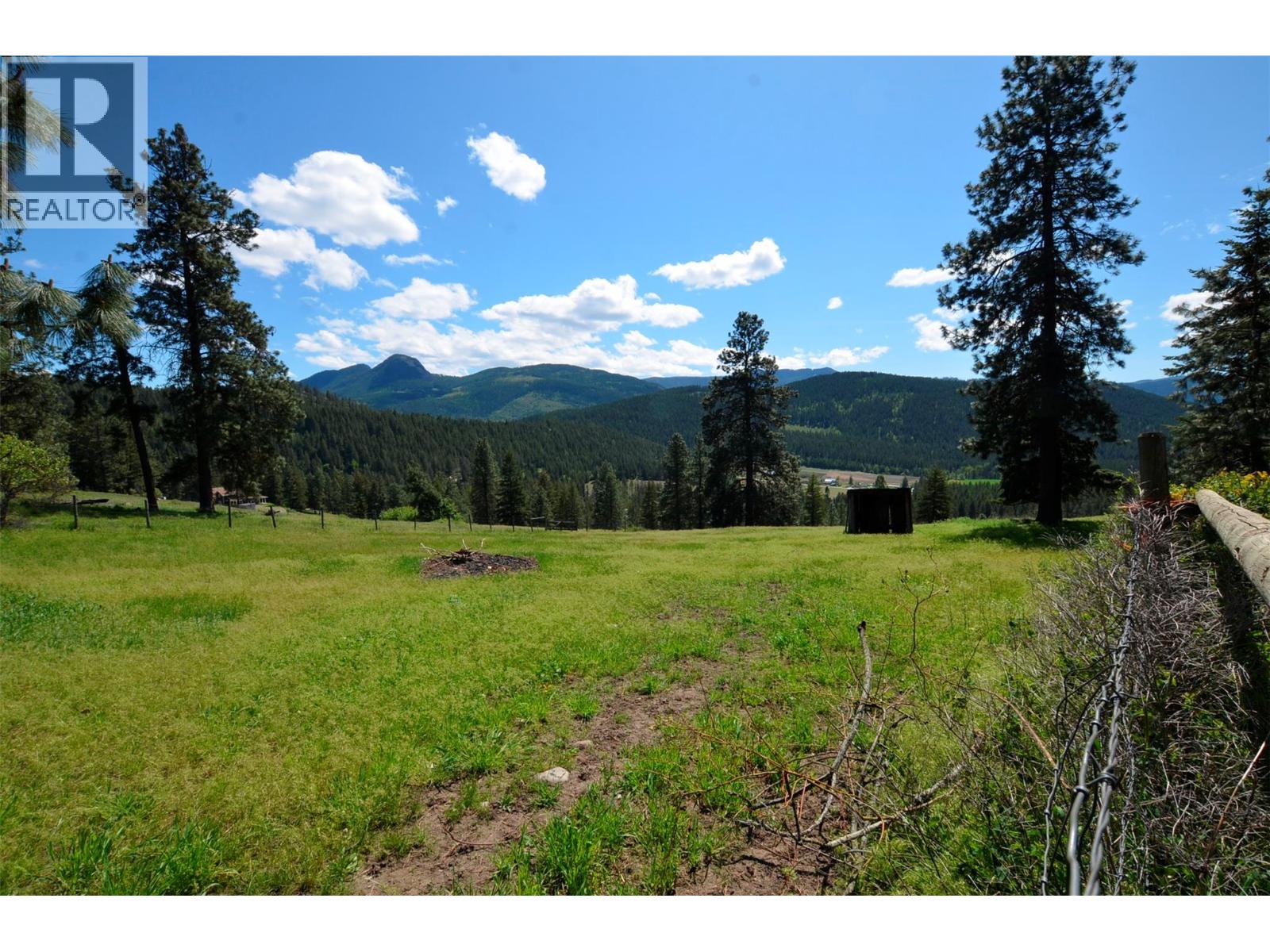 60 Valeview Road, Lumby, British Columbia  V0E 2G1 - Photo 14 - 10384219