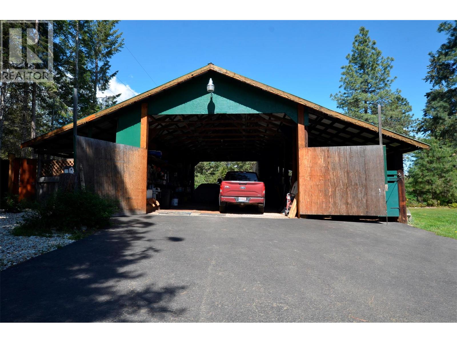 60 Valeview Road, Lumby, British Columbia  V0E 2G1 - Photo 17 - 10384219