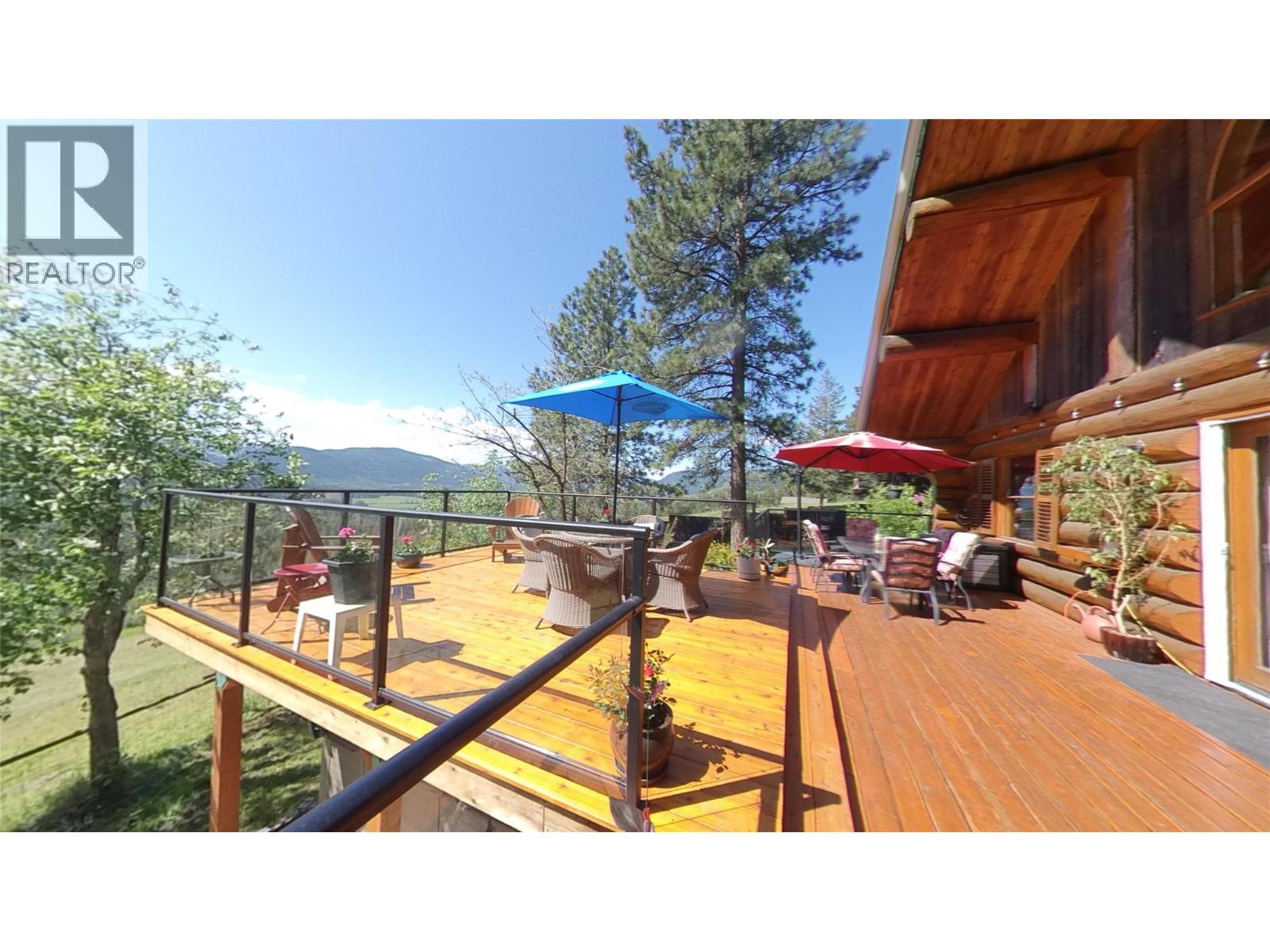 60 Valeview Road, Lumby, British Columbia  V0E 2G1 - Photo 2 - 10384219