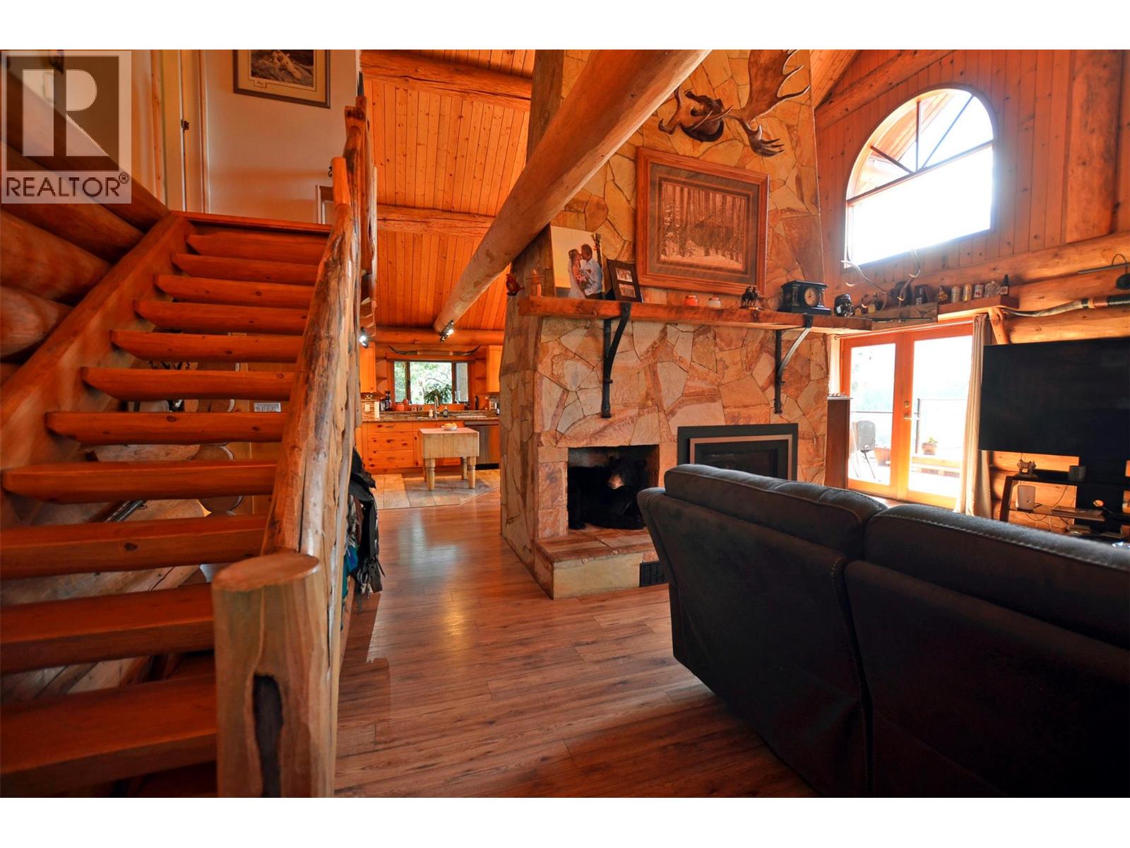 60 Valeview Road, Lumby, British Columbia  V0E 2G1 - Photo 24 - 10384219