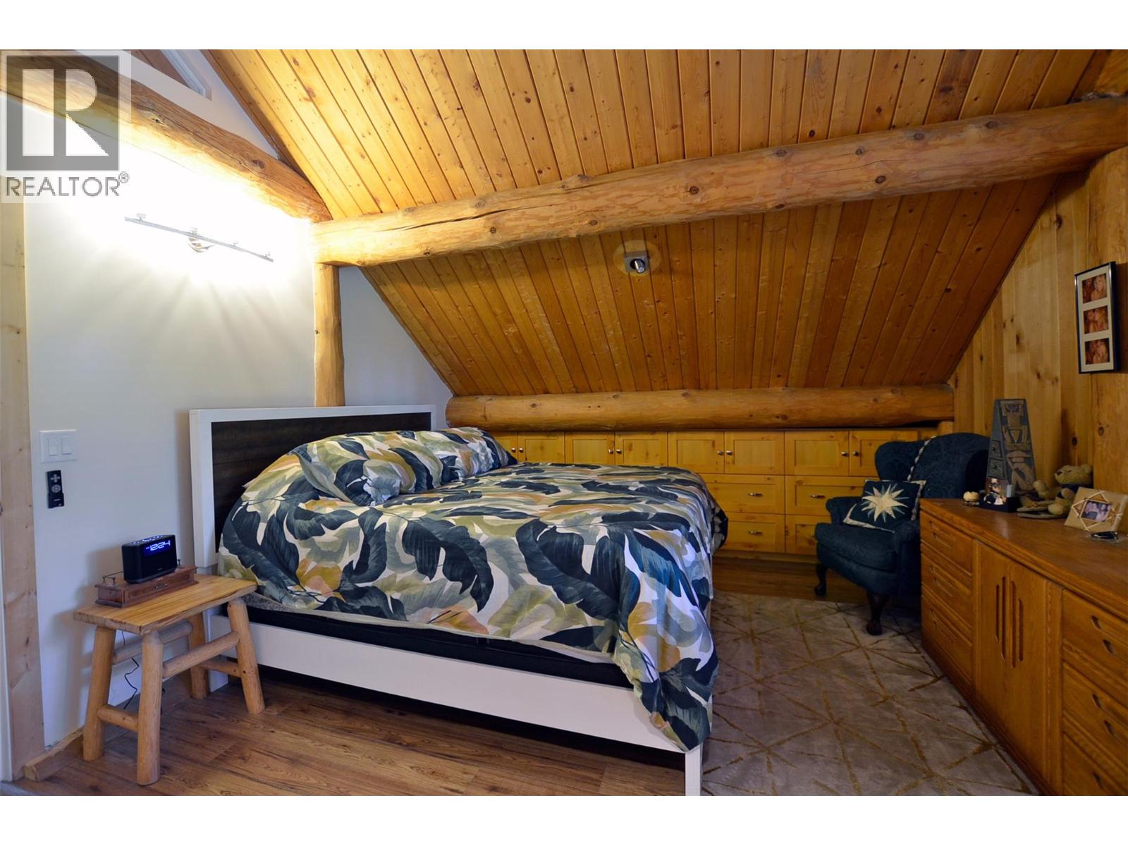 60 Valeview Road, Lumby, British Columbia  V0E 2G1 - Photo 45 - 10384219