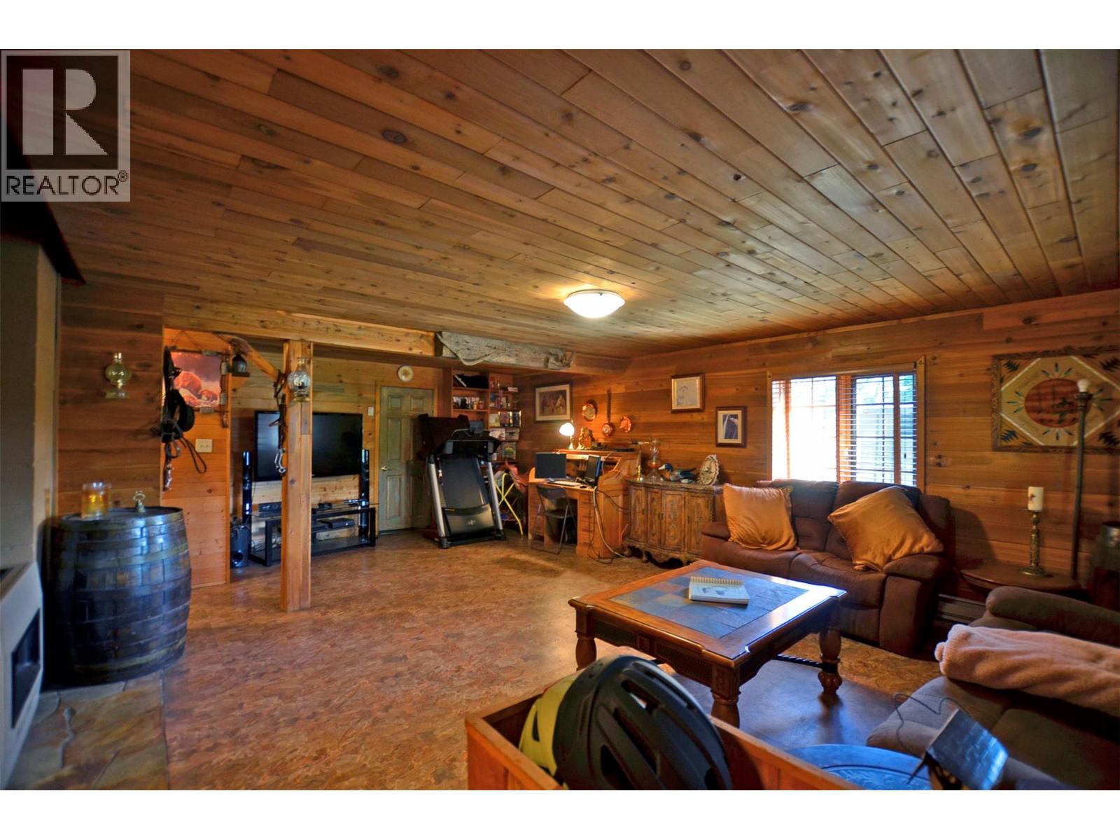 60 Valeview Road, Lumby, British Columbia  V0E 2G1 - Photo 50 - 10384219