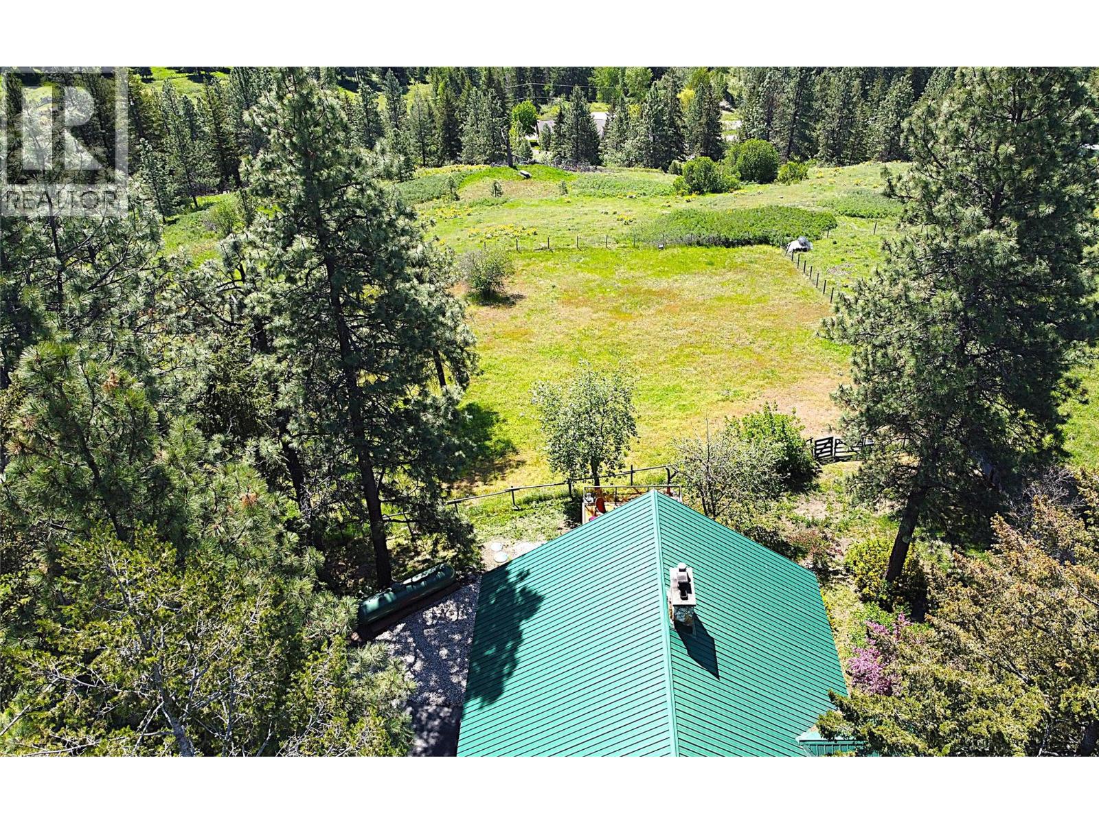 60 Valeview Road, Lumby, British Columbia  V0E 2G1 - Photo 58 - 10384219
