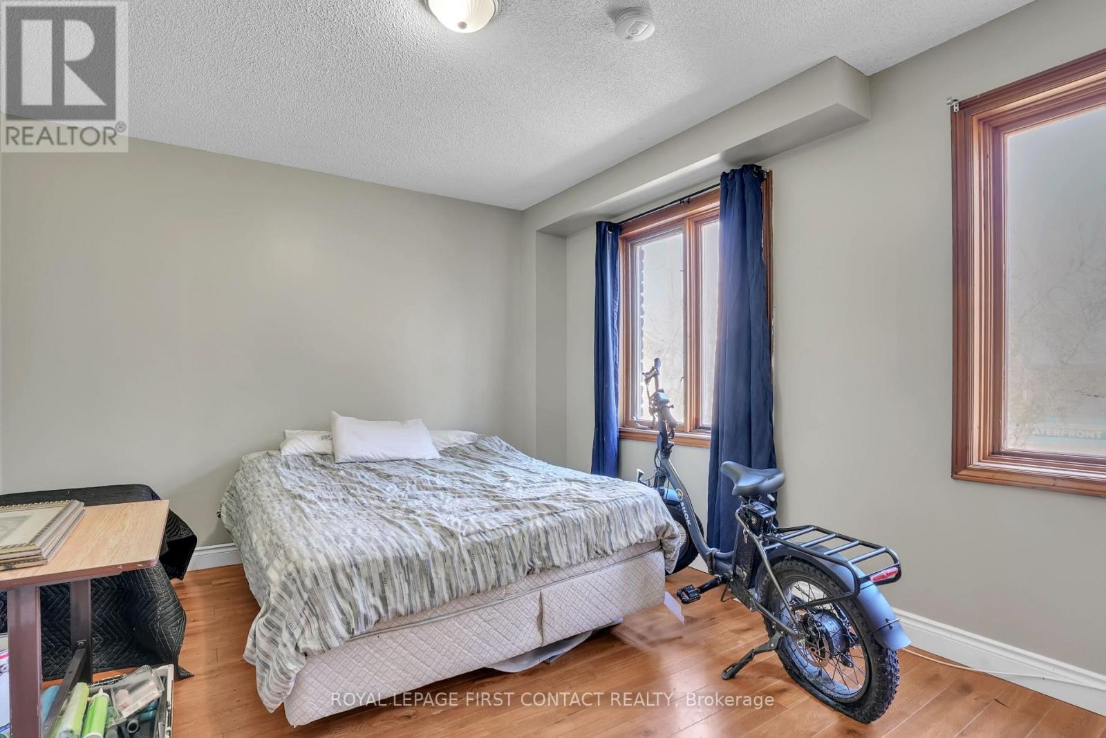 9 Little Lake Drive, Barrie, Ontario  L4M 7B9 - Photo 16 - S13036046