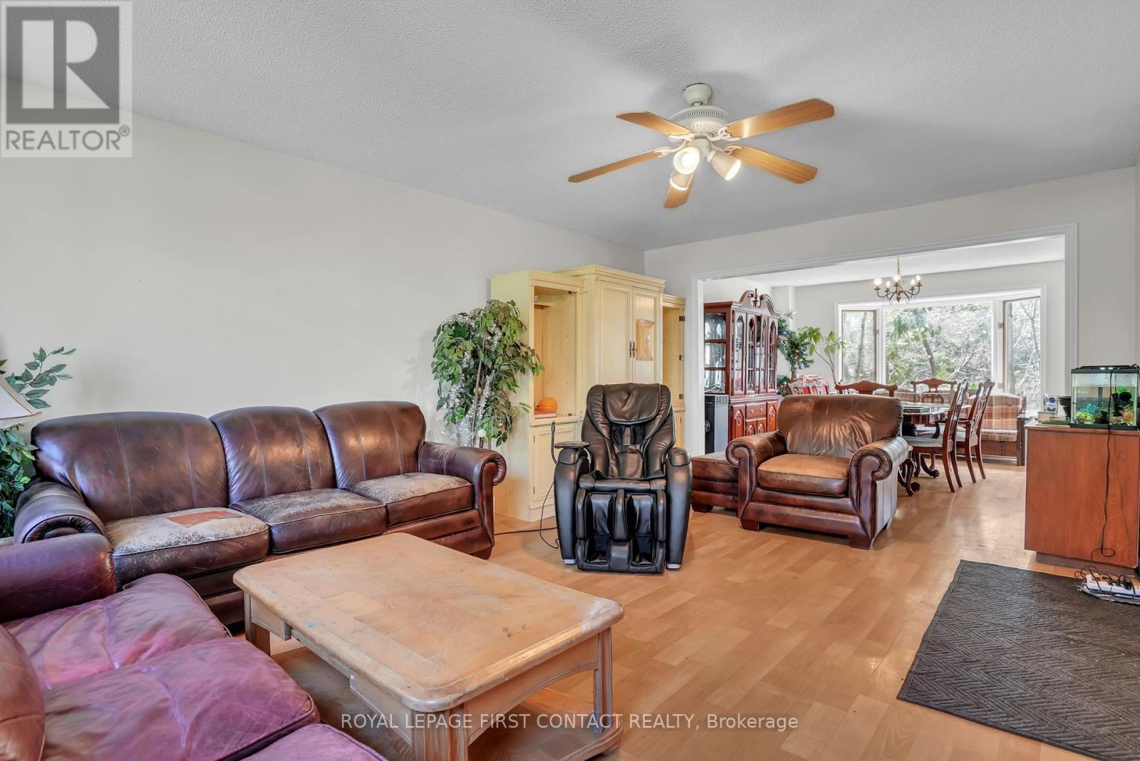 9 Little Lake Drive, Barrie, Ontario  L4M 7B9 - Photo 6 - S13036046